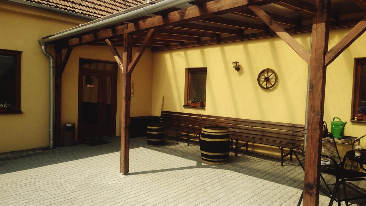 Hotel Sedlecky Dvur Sedlec  Exterior foto
